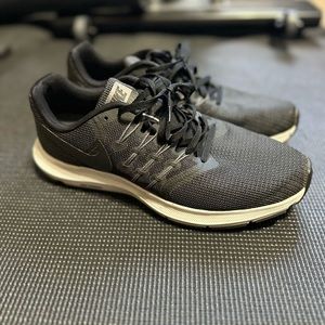Black Nike Running Shoes